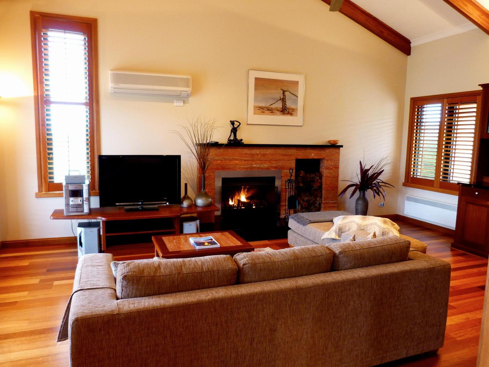 Meringa Springs Halls Gap Bagian luar foto